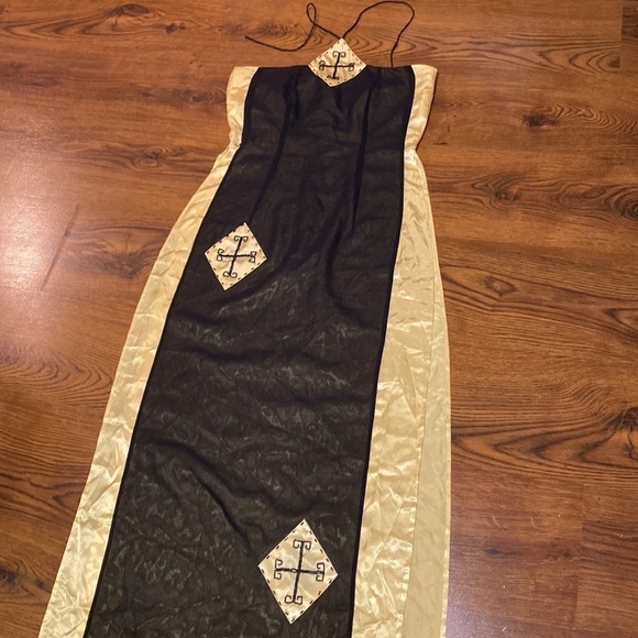 🌷100% Silk🌷 Beautiful Rare Vintage Ao Dais Black & Gold Bead Detail Dress - Picture 3 of 11